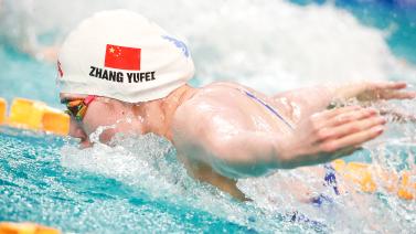 令人为之倾 令人为之倾